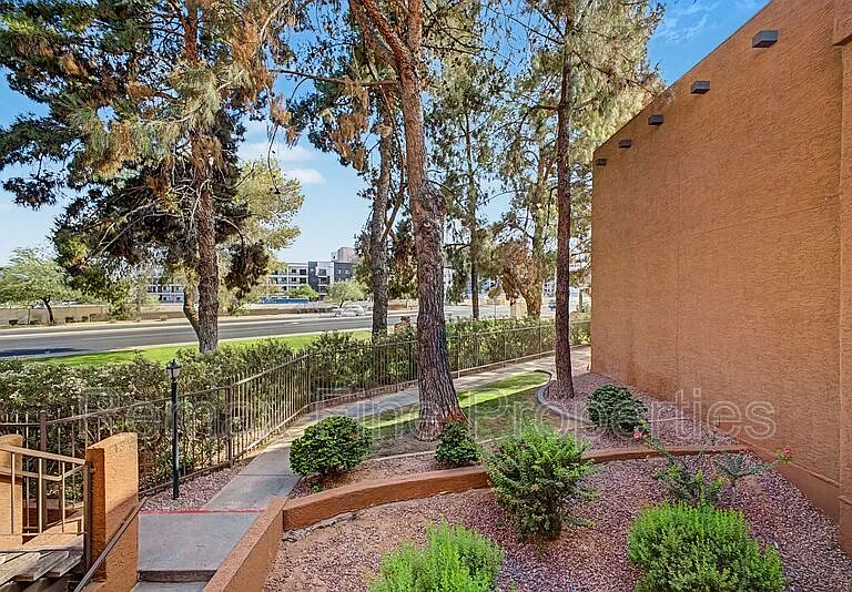 4704 E Paradise Village Pkwy N #203 — Photo 9