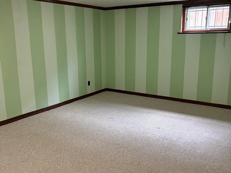 4 Weldon Ct — Photo 21