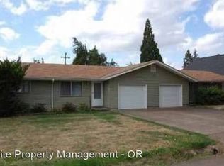 1746 Park Ter NW, Albany, OR