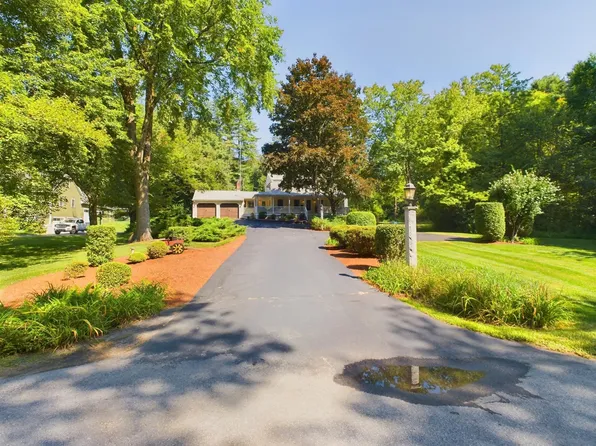 27 Rock Pond Road, Windham, NH 03087