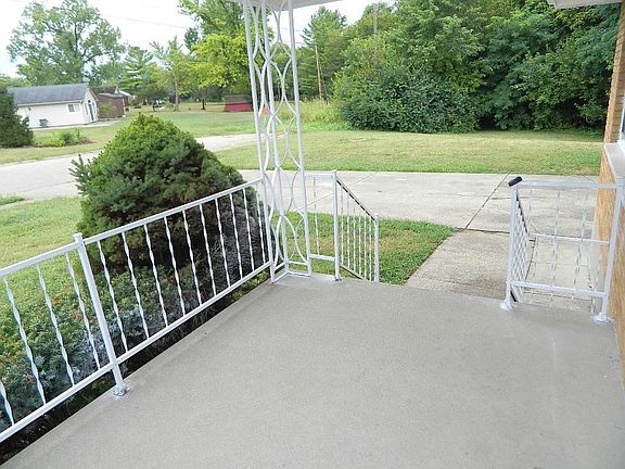 2nd image of 266 Joyce Park Dr