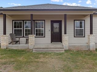 207 Cardinal Loop, Paige, TX 78659