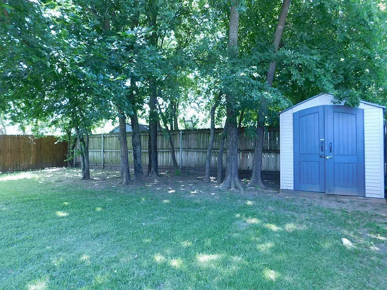 673 Copenhavr St — Photo 22