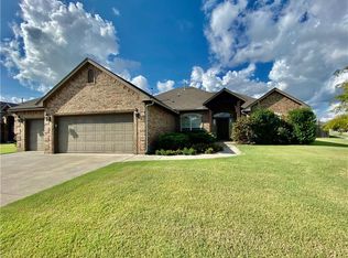 705 Tasha Cir, Moore, OK 73160