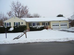 204 Champlain Dr, Plattsburgh, NY 12901