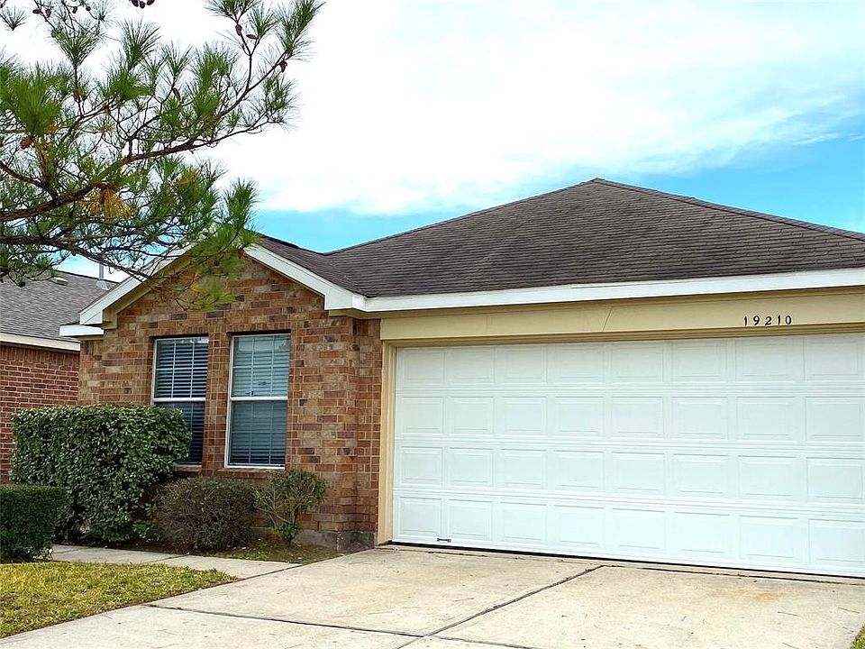 1st image of 19210 Yaupon Creek Dr