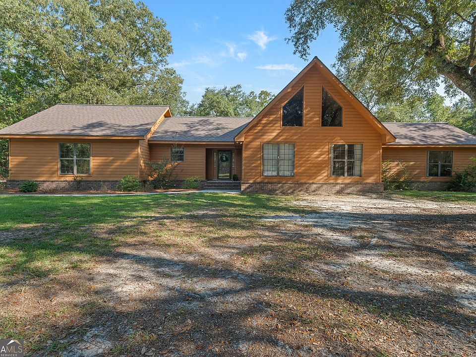 1st image of 1021 Ig Lanier Rd