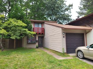 6 Jersey Cir, Chesapeake, VA 23320