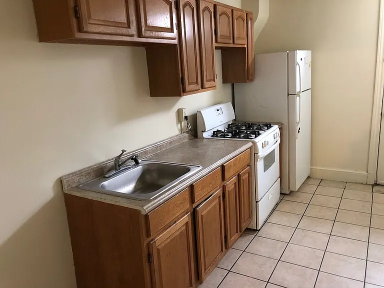 1539 Cotton St — Photo 13