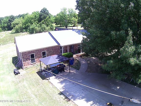 3rd image of 12150 Desoto Rd