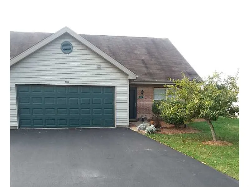 307 Saddlebrook Dr photo 1