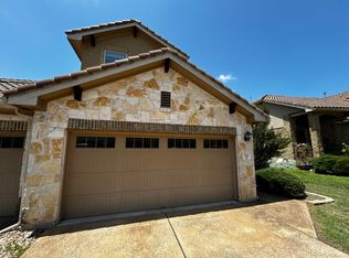 520 S Meadowlark St, Lakeway, TX 78734
