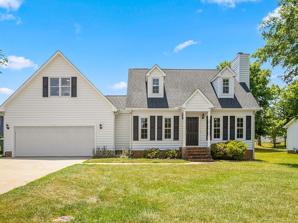 1st image of 311 Old Farm Dr