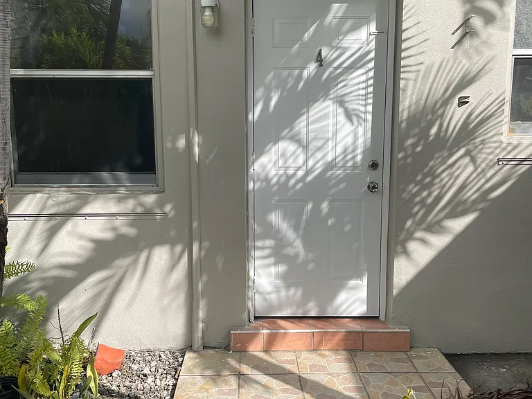 1023 NW 36th Ave #4 — Photo 2