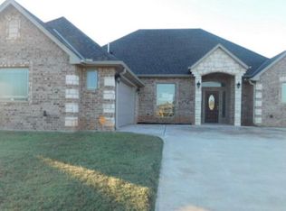 10595 Jeremiah Way, Elgin, OK 73538