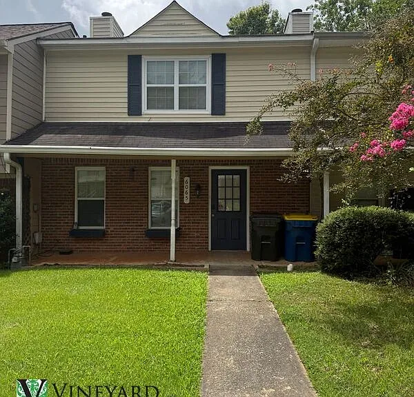 6065 Sand Wedge Cir NW — Photo 1