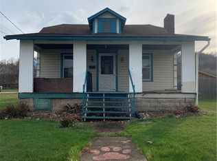 4737 5th Ave, Beaver Falls, PA 15010