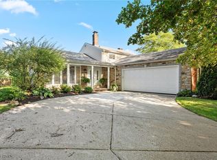 3525 Chrisfield Dr, Rocky River, OH 44116