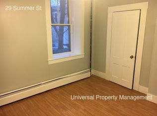 29 Summer St, Rochester, NH 03867