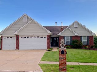 6766 Silverstone Ct, House Springs, MO 63051