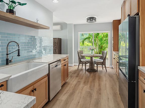 2nd image of 1936 Hokulei Pl