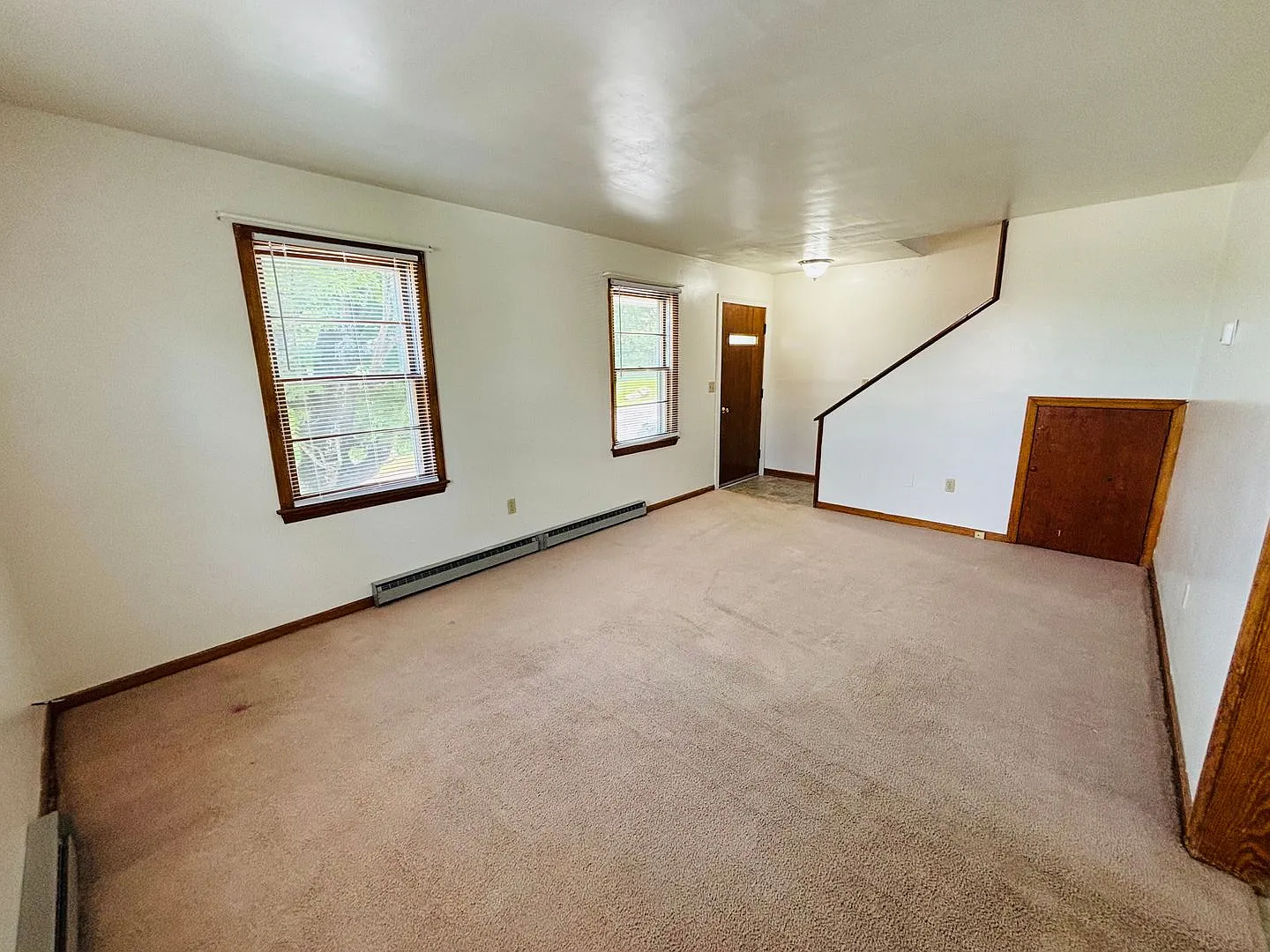 2 Bedroom, 2 Bath Townhouse — Photo 3