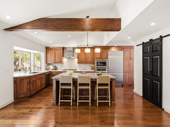 3969 Patrick Henry Pl, Agoura Hills, CA 91301