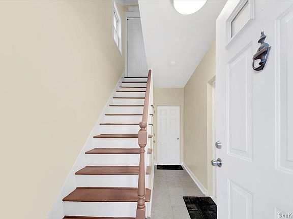 3rd image of 14 Bartels Place