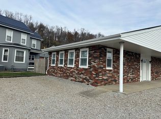 525 Route 88, Roscoe, PA 15477