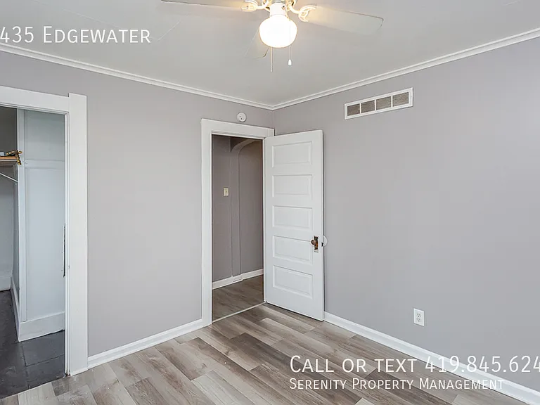 5435 Edgewater Dr — Photo 11