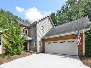104 Whitlock Ct, Winston Salem, NC 27106