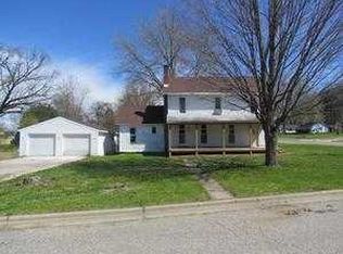 806 N Washington St, Lowell, MI 49331