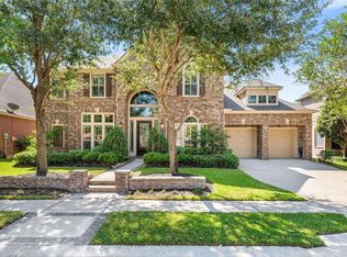 18819 Banyan Cove Ln, Cypress, TX 77433