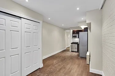 Rented by Cooper & Cooper Real Estate