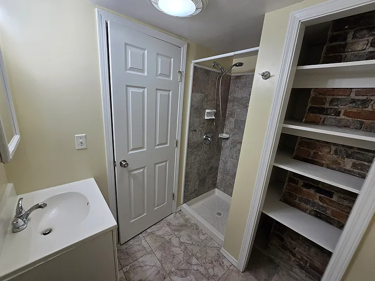 23 Brown St #C-3 — Photo 17
