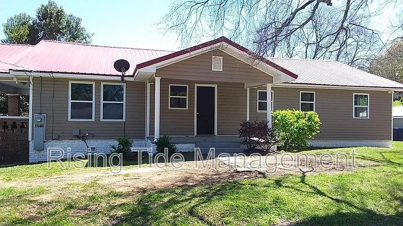 Building Photo - 5129 Highland Ave