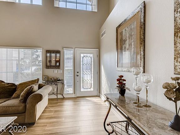 4th image of 5116 Guardian Peak St