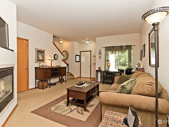 4th image of 333 5th St SE
