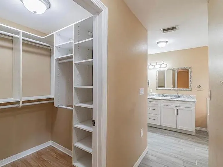 4914 N Mendenhall Dr — Photo 14