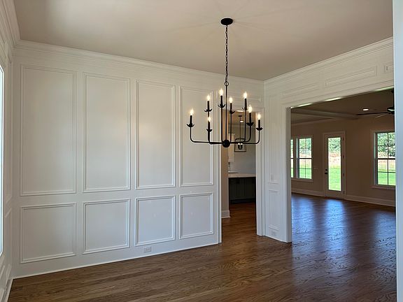 5th image of 1225 Honey Lane