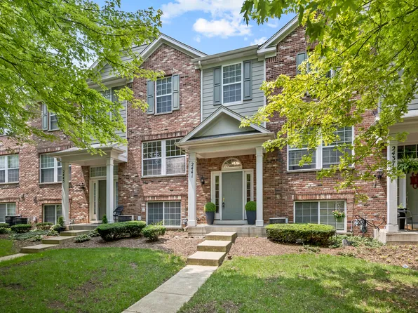 2441 Emily Ln, Elgin, IL 60124