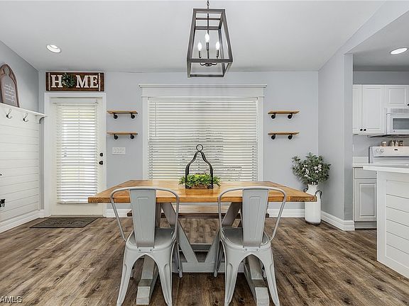 5th image of 1223 NE 18th Pl