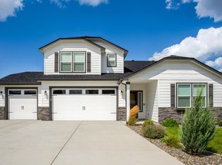 823 W Jenicek Loop, Post Falls, ID 83854
