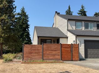 1124 N Vassault St, Tacoma, WA 98406