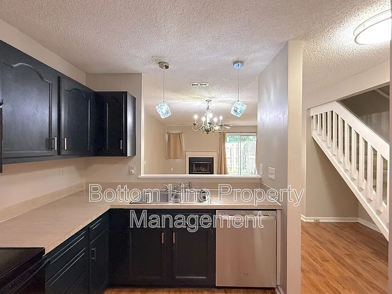 3635 Huyton Ct — Photo 5