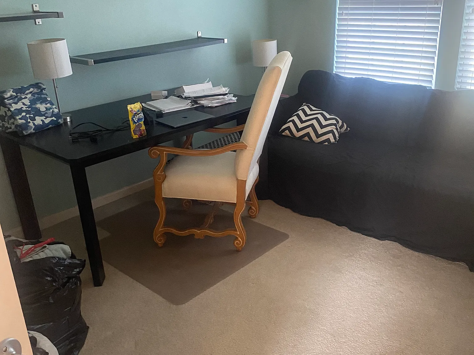 5 bed, 3.5 bath, 4500 sqft, $1,500 — Photo 3