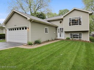 2313 Elizabeth Ave, Zion, IL 60099
