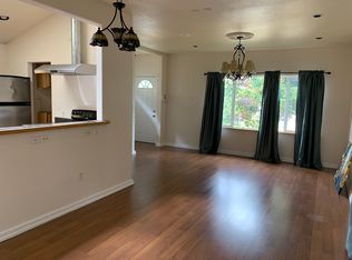 2325 S Ainsworth Ave, Tacoma, WA 98405