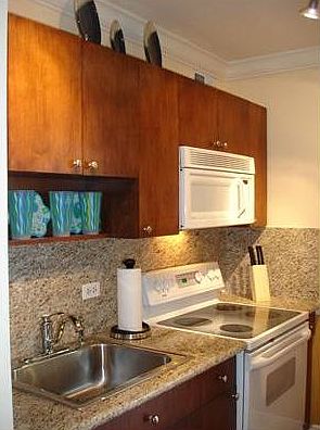 4th image of 5313 Collins Ave APT 206