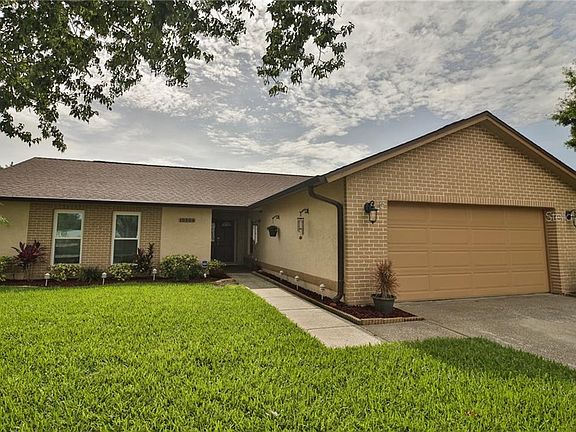 4th image of 10308 Out Island Dr
